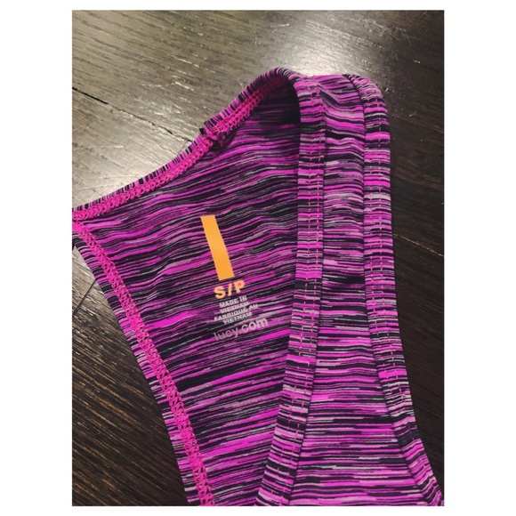 Lucy Flowy Yoga Top - Picture 3 of 3